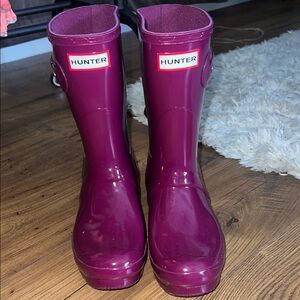 Hunter Glossy Plum Boots womens